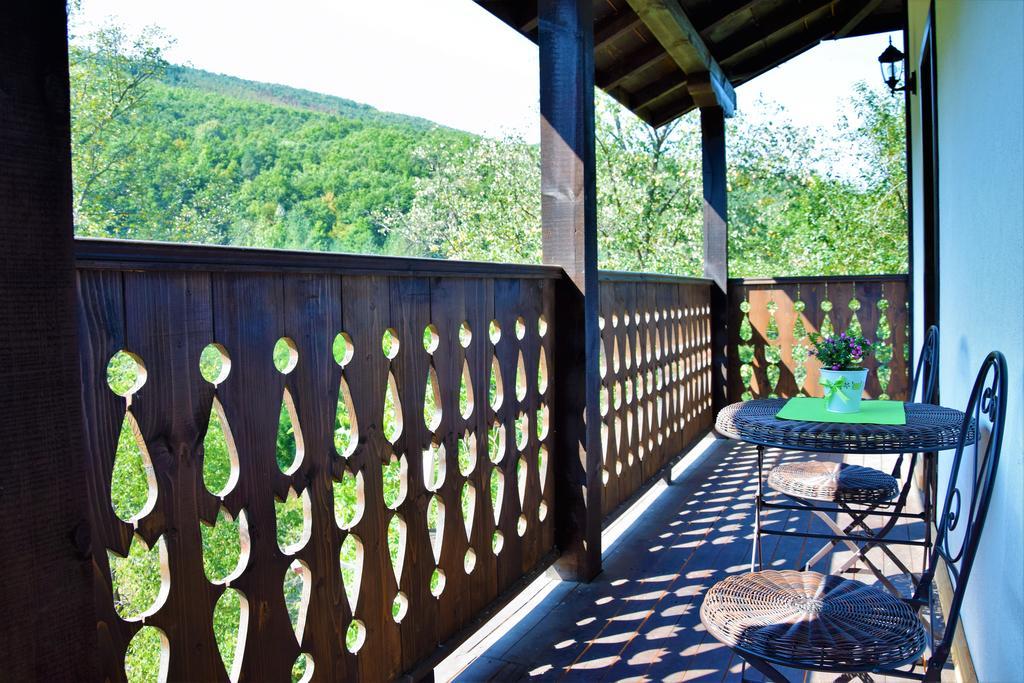 Golden Horn Guest House Iskrets Εξωτερικό φωτογραφία